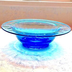 Cambridge Glass Co. Vintage Blue Uranium Rolled Edge Decorative Bowl UV Reactive